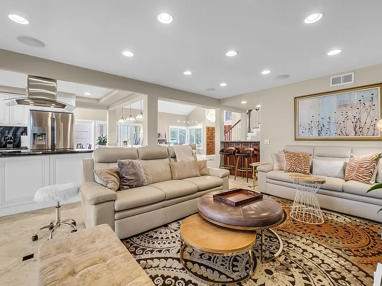 4608 Golden Ridge Dr — Photo 9