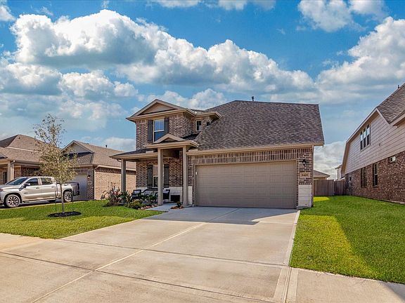 2nd image of 8426 Moonlight Bay Cir
