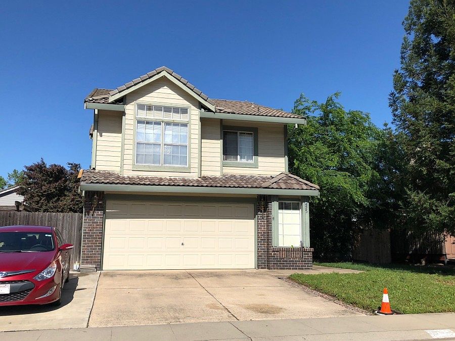 1st image of 1425 Southwood Way