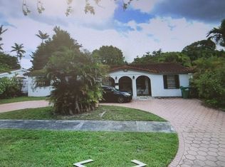 9450 SW 26th Dr, Miami, FL 33165