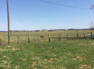 1171 Townsend Valley Rd, Paris, KY 40361