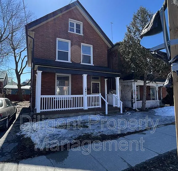 265 Sherbrooke St — Photo 6