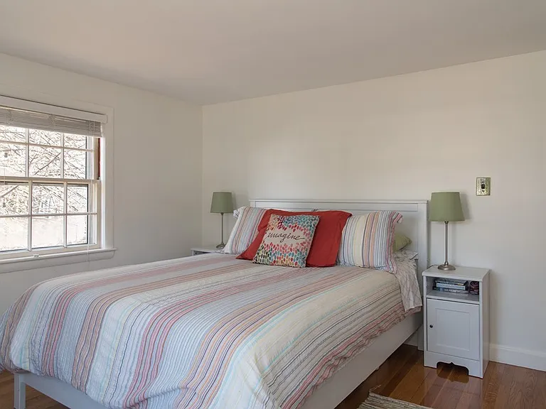 26 Carville Ave — Photo 10