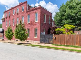 2870 McNair Ave #B, Saint Louis, MO