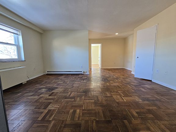 4th image of 3916 Chamberlayne Ave #5