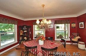5th image of 2636 Delmar Ave