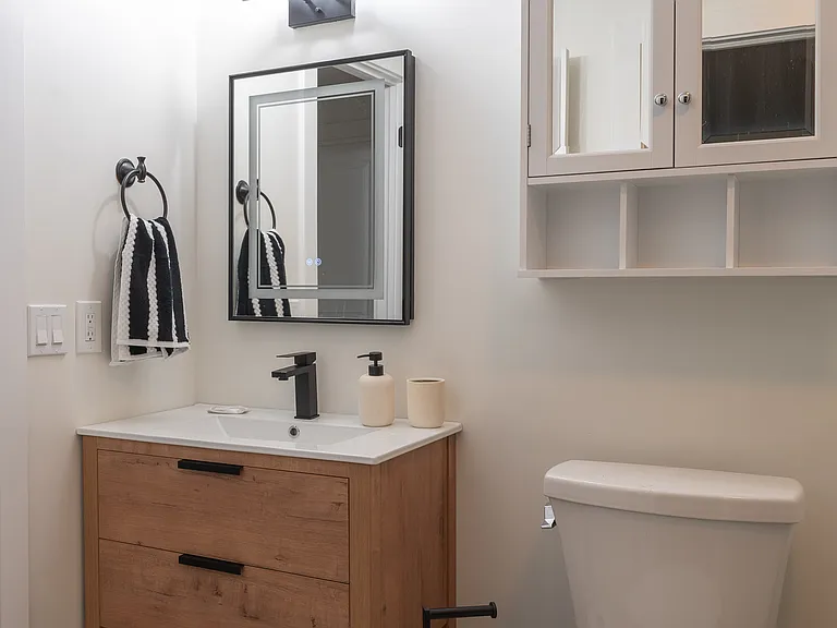 389 Lake Park Dr — Photo 16