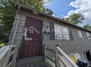 1811 E 48th St, Kansas City, MO 64130