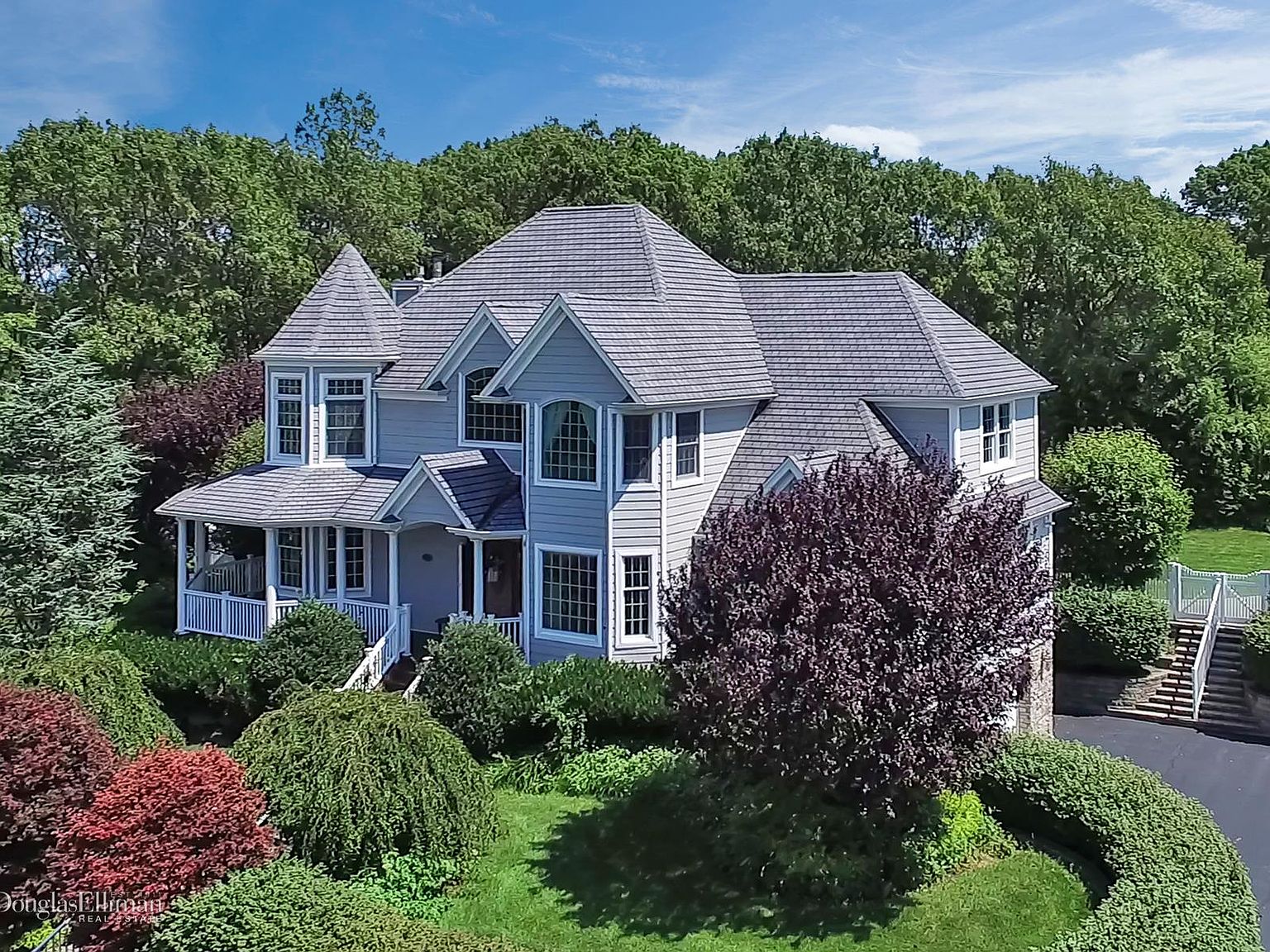 63 Hillside Rd, Farmingville, NY 11738 Zillow