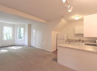 5 Clay St APT 3, Newport, RI 02840