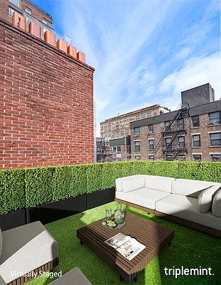 Sold by Triplemint | media 7