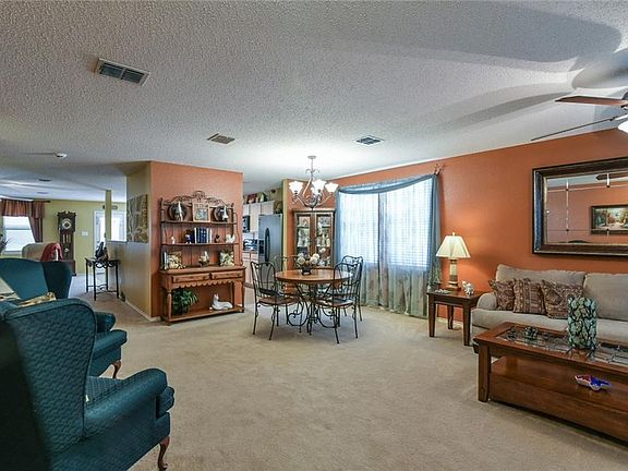 2nd image of 1404 Paint Brush Ct