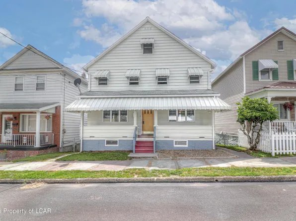 141 Center St, Nanticoke, PA 18634