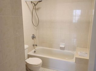 84 E 42nd St APT 2, Brooklyn, NY 11203