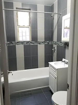 Rented by Lang Realty LLC | media 18