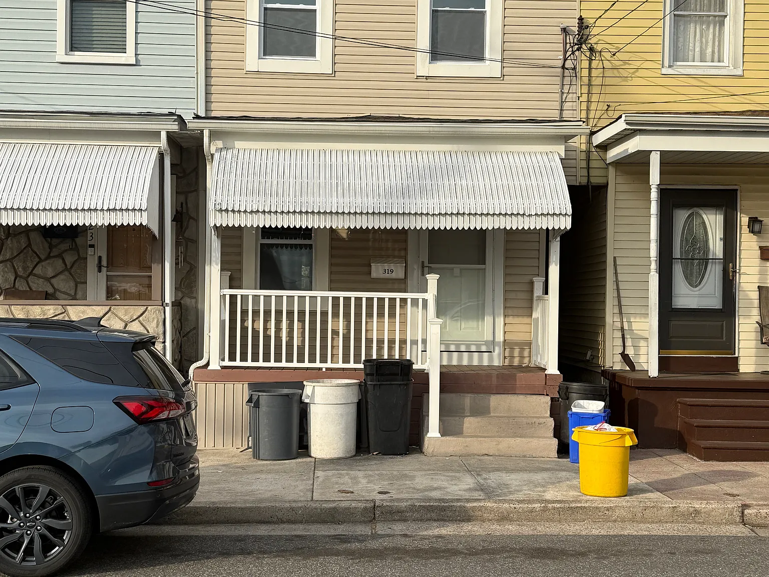 319 Walnut — Photo 1