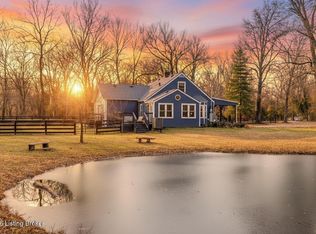 219 Wood Rd, Lyndon, KY 40222