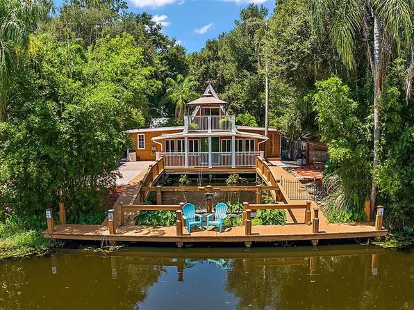 507 Lakeshore Dr, Eustis, FL 32726