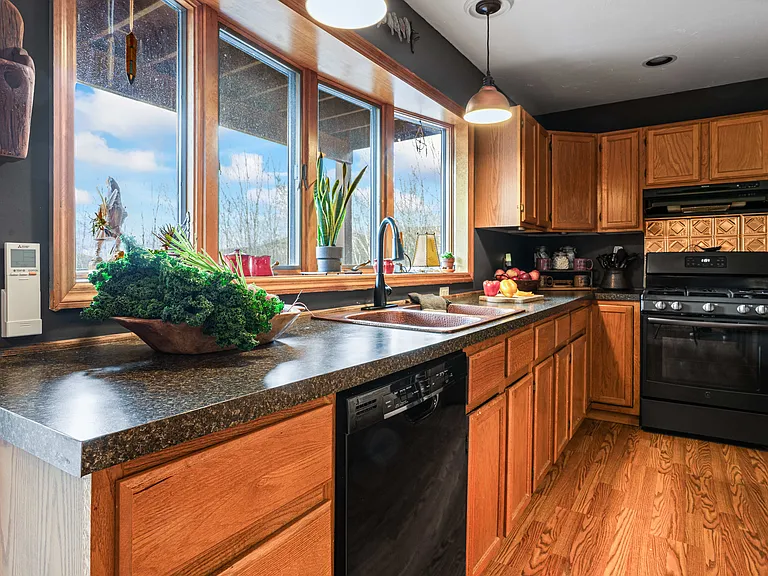 21 Larsen Dr — Photo 11
