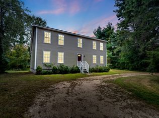 2 North Ave, Moodus, CT 06469