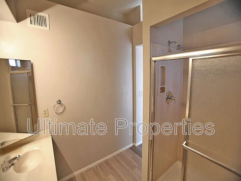 7509 W San Juan Ave — Photo 10