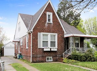 11 Beverly Rd, Hempstead, NY 11550