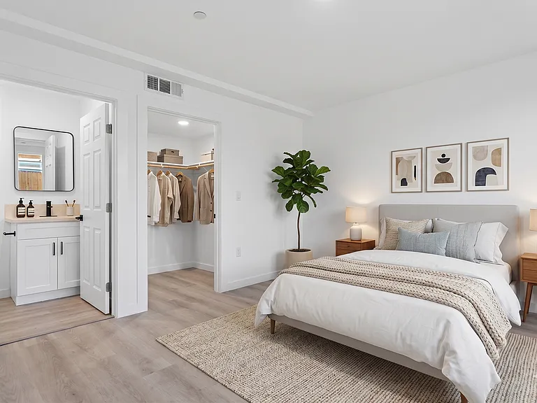 Luxury Brand New 2026 3 Bedroom Units — Photo 19