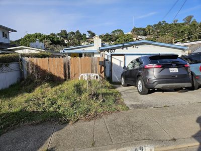 487 Brighton Rd, Pacifica, CA, 94044