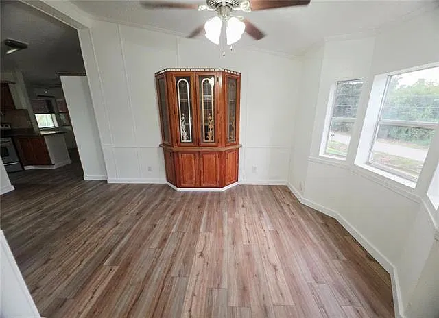 4 bed, 3.0 bath, 2100 sqft, $1,700 — Photo 4