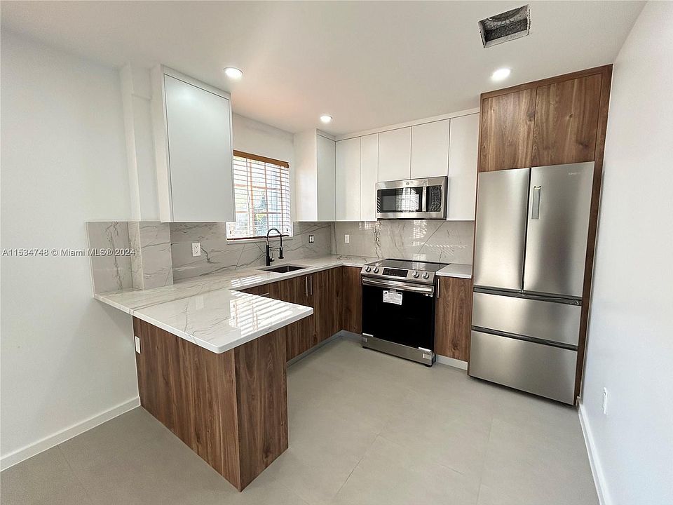 1st image of 18726 SW 100th Ave #18726
