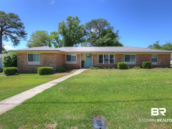 554 Jan Dr, Fairhope, AL 36532