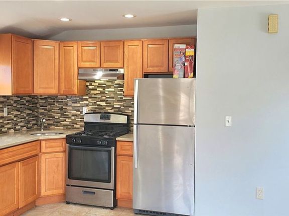 2nd image of 134-40 160th St #2F