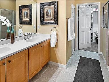 3rd image of 27239 White Plains Way