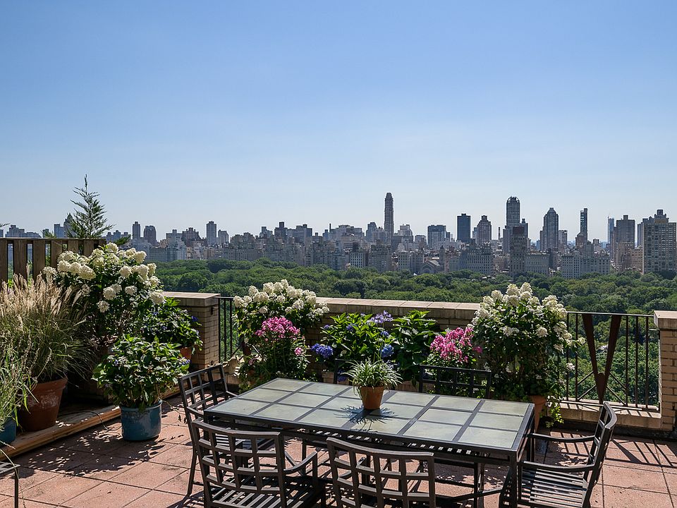 25 Central Park W APT 21K,