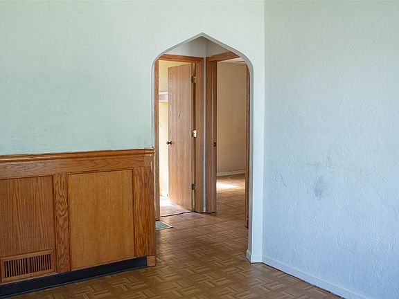 4th image of 3516 27th St