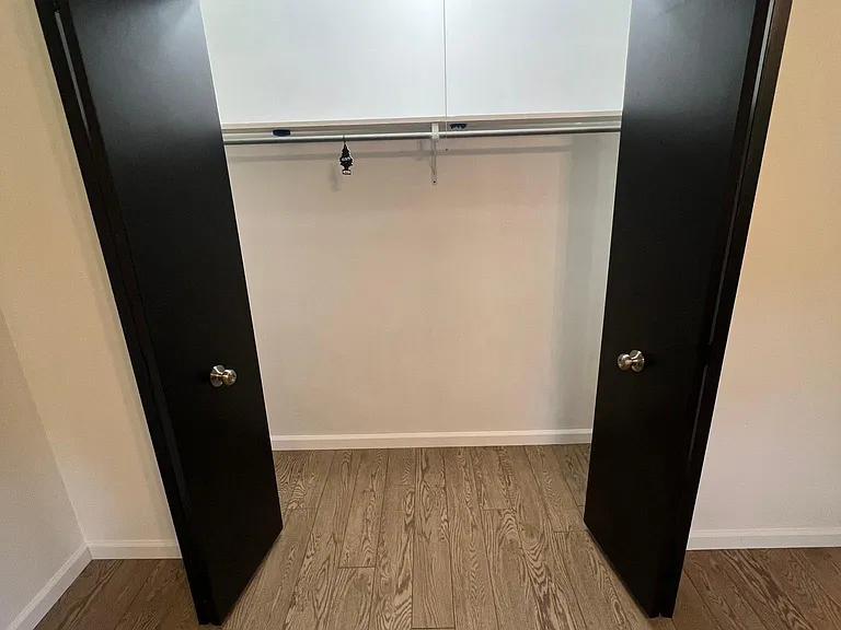 4521 Grover Dr #4 — Photo 11