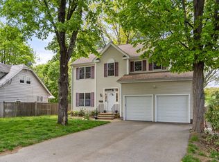 12 Pitt Rd, Framingham, MA 01701