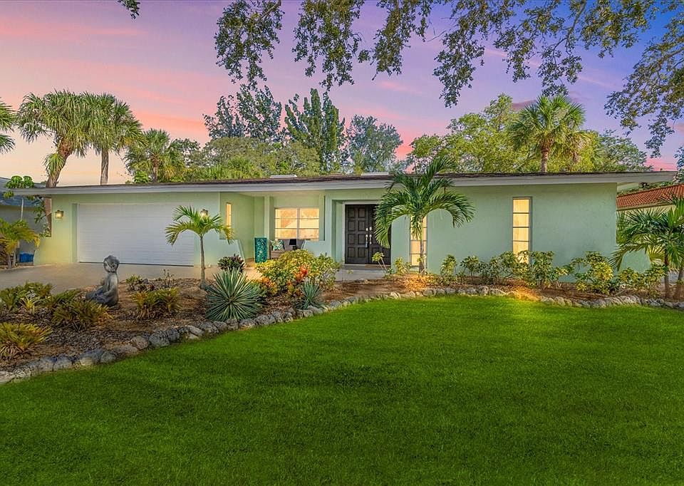 1st image of 735 BIRDSONG LANE