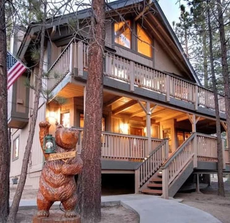 1st image of 315 Crater Lake Rd