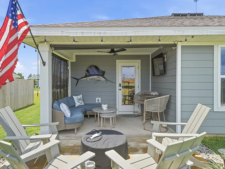 289 Gray Owl Dr W — Photo 5