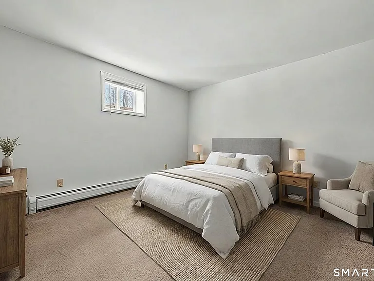 15 Indian Hill Ln #B — Photo 10