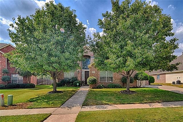 1st image of 1004 Wedgewood Dr