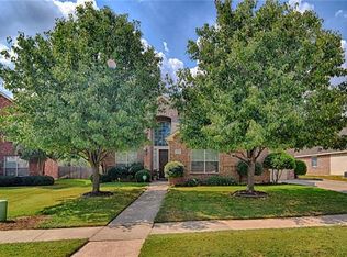 1004 Wedgewood Dr, Mansfield, TX 76063