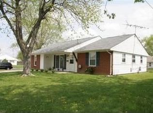 2001 Commonwealth Dr, Xenia, OH 45385