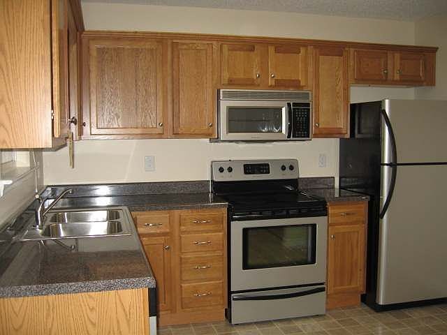 1st image of 689 Highland Dr SW #687