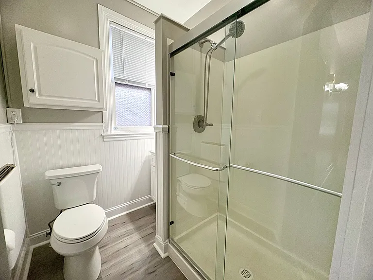 540 Dallas Street — Photo 12