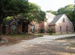 114 Montesito Ln, Floresville, TX 78114
