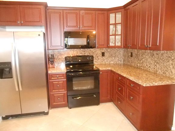 4th image of 14216 Flora Lane