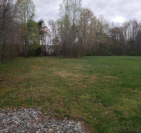 2nd image of Leavells Rd