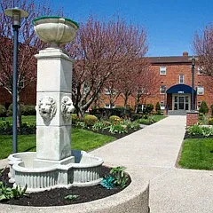Packer Park Court — Photo 1